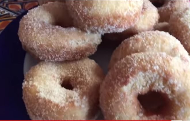 Donas de azúcar caseras y esponjosas
